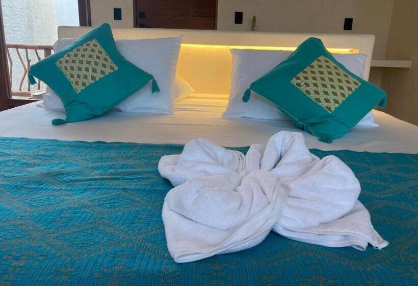 Tikul Hotel Boutique