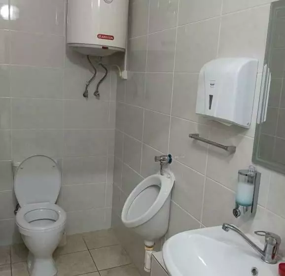 Bekbro Hostel