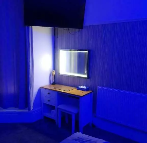 ペンション Highfields Living   All Rooms Ensuite  Free Wifi  Free Local Parking