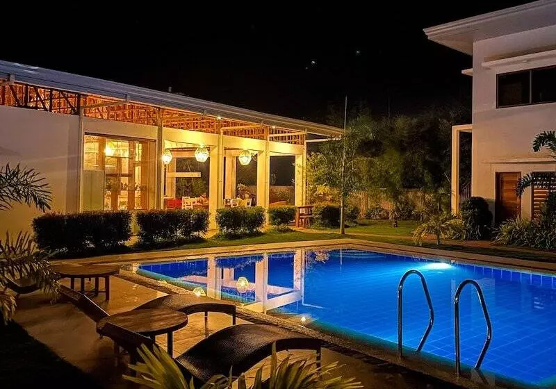 Red Picnic Hostel Panglao