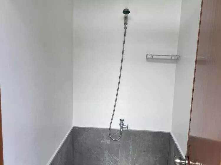 Red Picnic Hostel Panglao