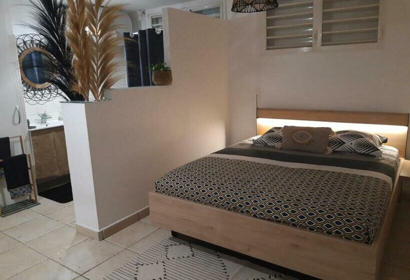 Bed and Breakfast La Romarine   Chambre Pampa