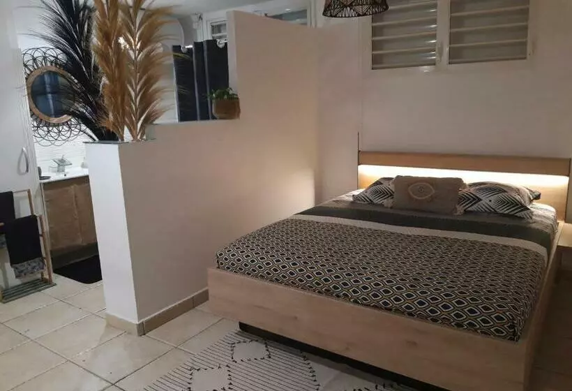 تختخواب و صبحانه La Romarine   Chambre Pampa