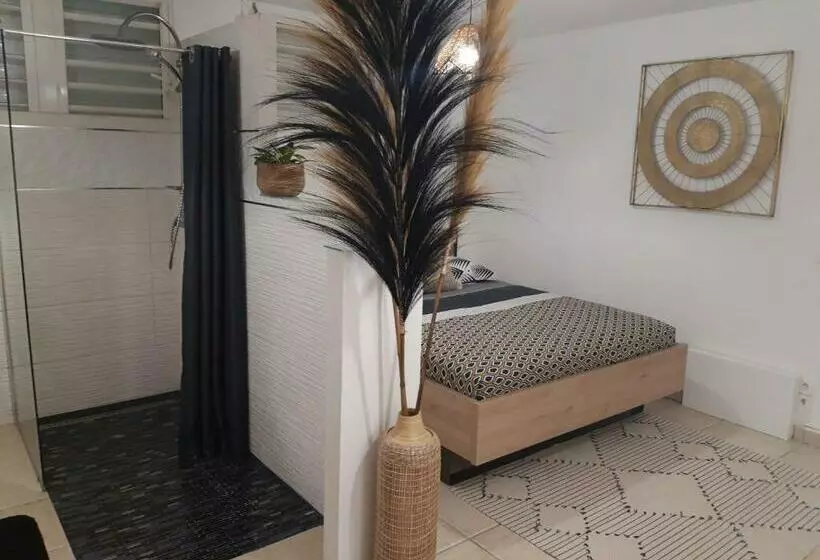 تختخواب و صبحانه La Romarine   Chambre Pampa