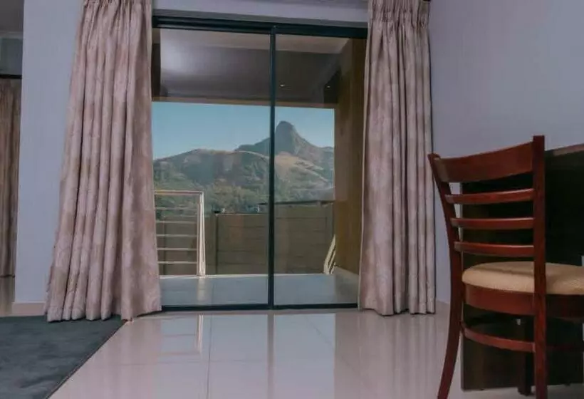 هتل Mantenga Hillview