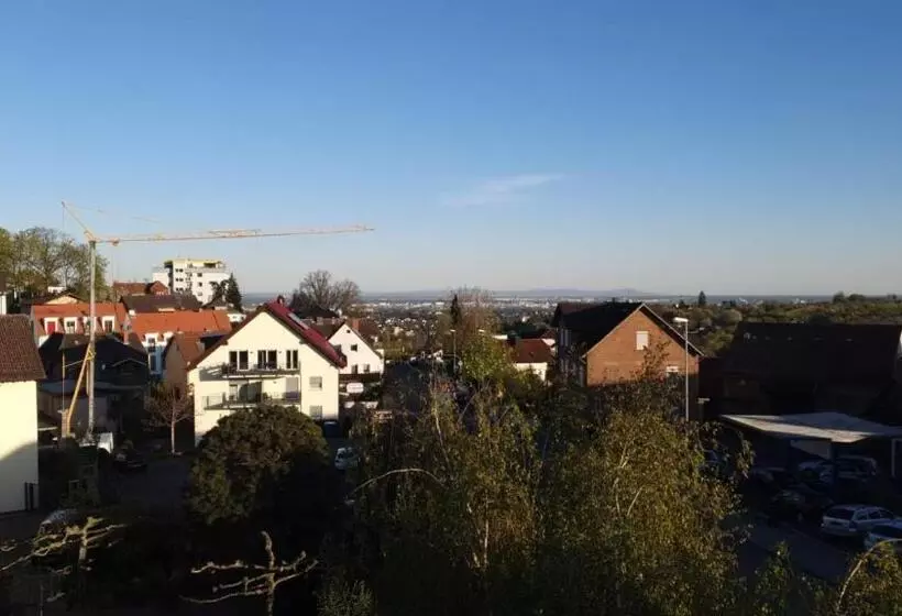 Pension Bad Soden / Apartment And Rooms