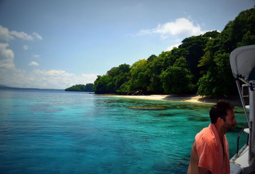 Coral Quays Fish And Dive Resort