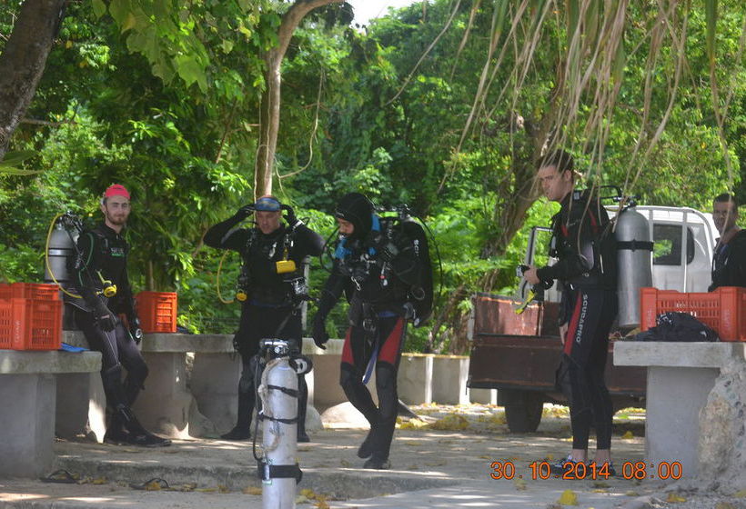 Coral Quays Fish And Dive Resort