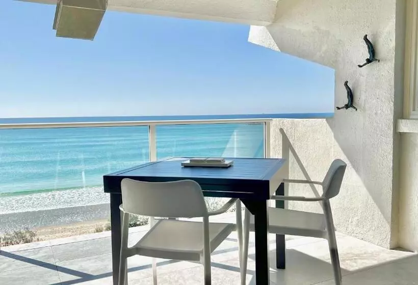 ホテル 84 The Spit Holiday Apartments