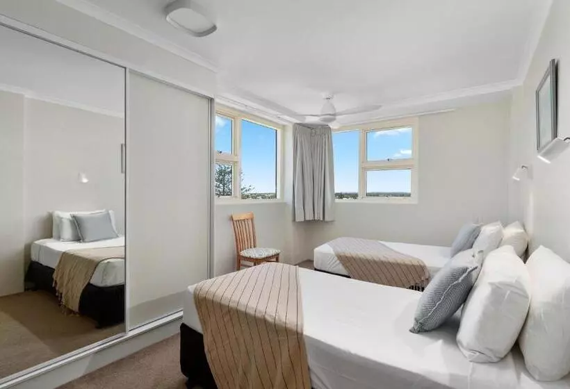 ホテル 84 The Spit Holiday Apartments