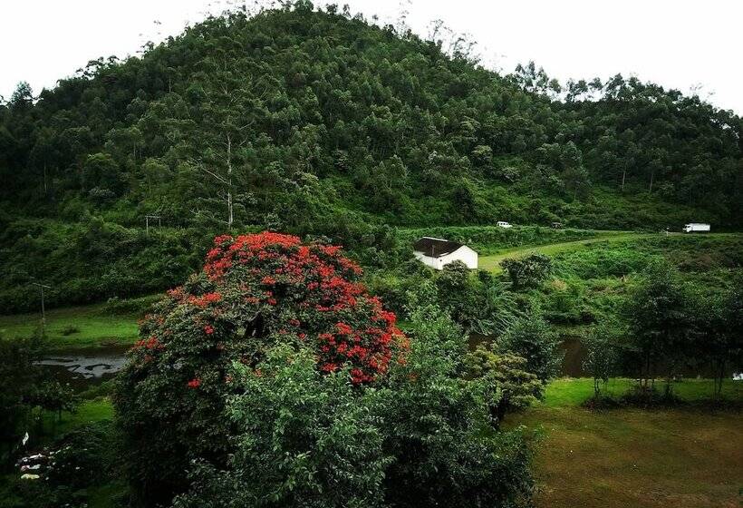 ホテル Archana Residency