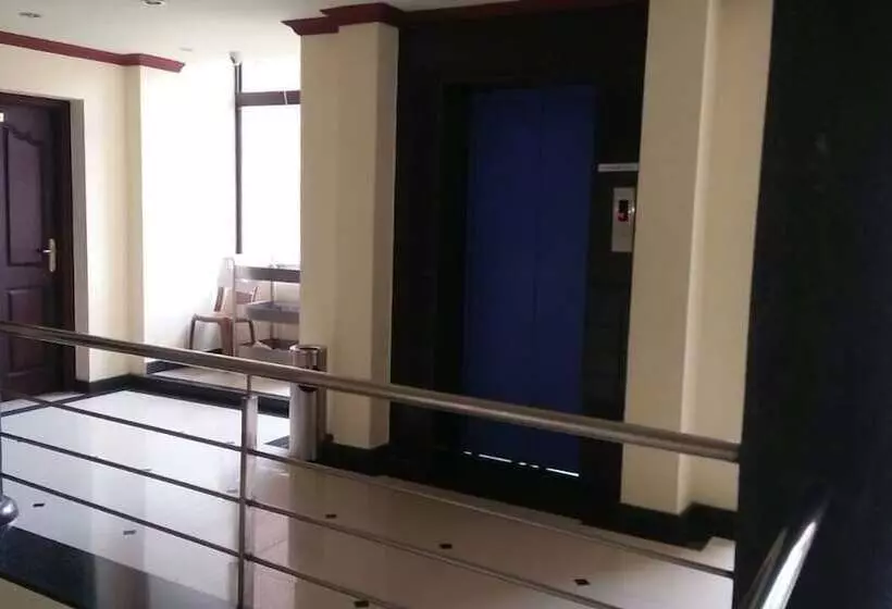 호텔 Archana Residency