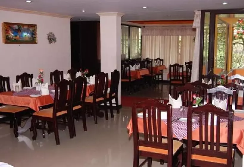 호텔 Archana Residency