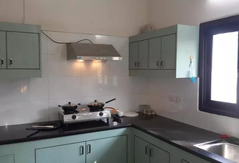 Hotel Cosy Banjara Guest House