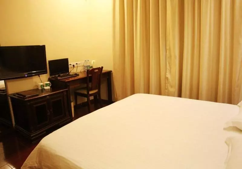 Hotel Greentree Inn Shenzhen Huaqiangbei Express