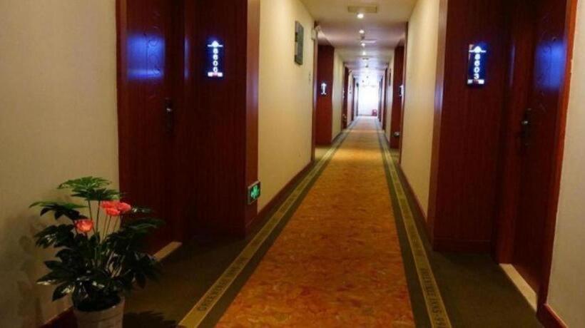 فندق Greentree Inn Yancheng Station