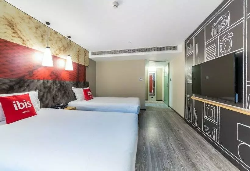 هتل Ibis Chongqing Jiefangbei Pedestrian Street