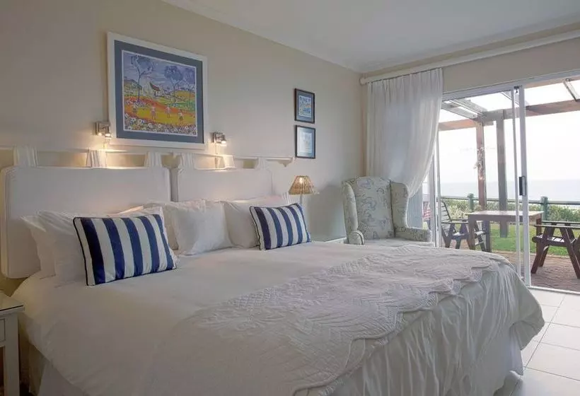 בית מלון כפרי Mes Amis Beach Guest House