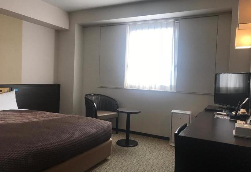 Отель Nishitetsu Inn Kochi Harimayabashi