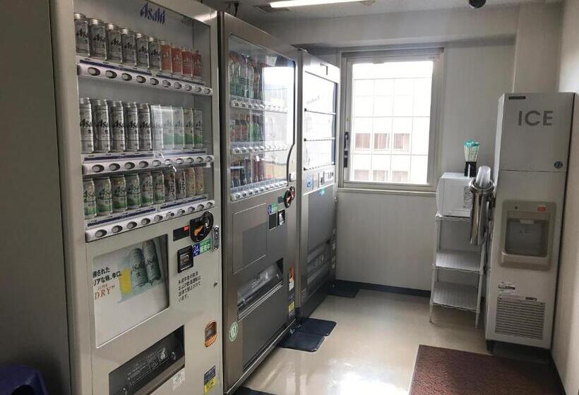 Отель Nishitetsu Inn Kochi Harimayabashi