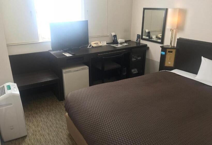 Отель Nishitetsu Inn Kochi Harimayabashi