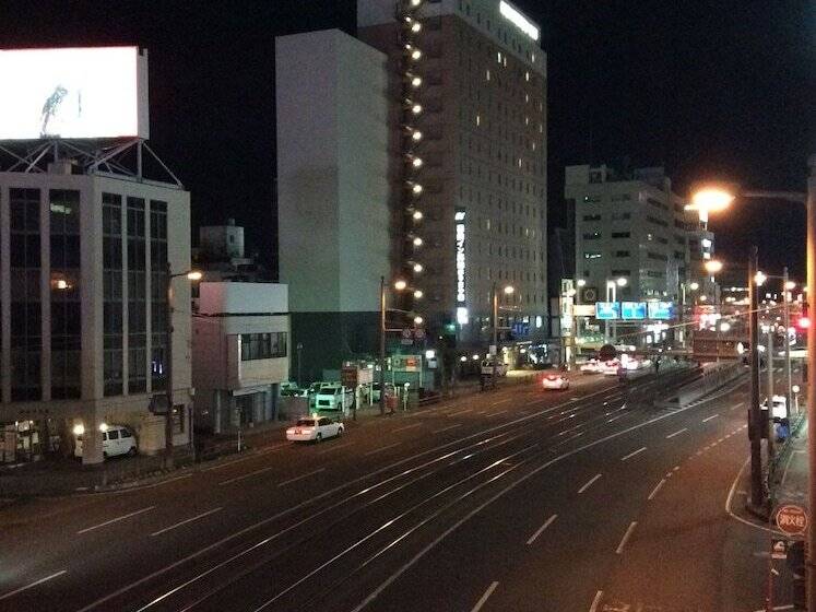 Отель Nishitetsu Inn Kochi Harimayabashi