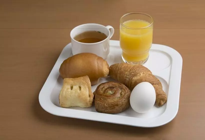 R&b Hotel Kyoto Eki Hachijyo Guchi