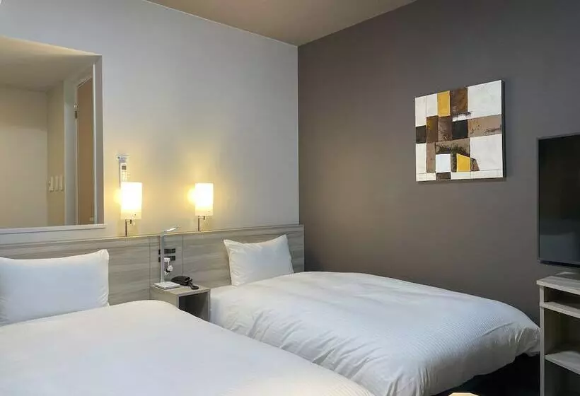 هتل Route Inn Nagaoka Ekimae