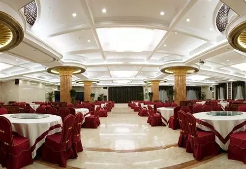 Hotel Treasure Island