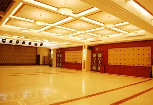 Hotel Treasure Island