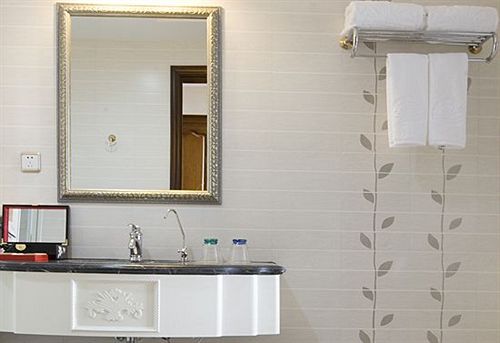 בית מלון כפרי Treasure Island