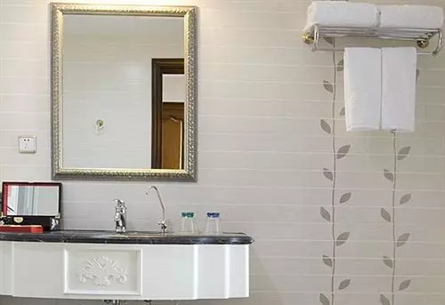 Hotel Treasure Island