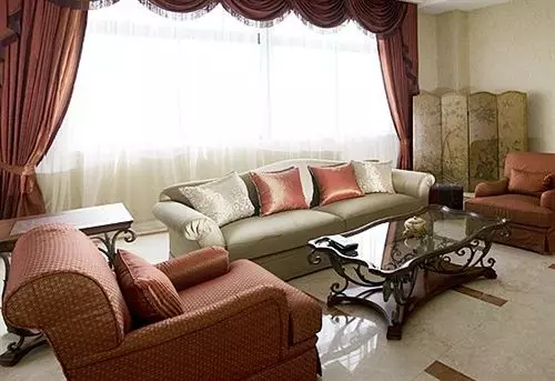 Hotel Treasure Island