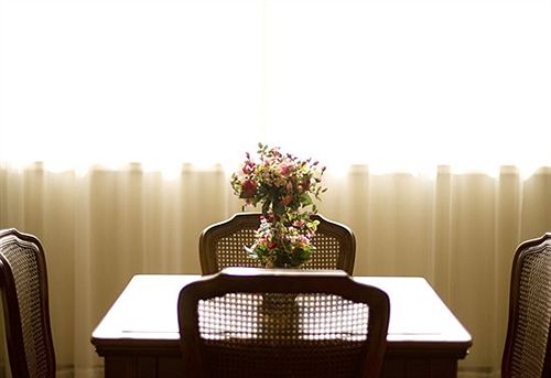 בית מלון כפרי Treasure Island