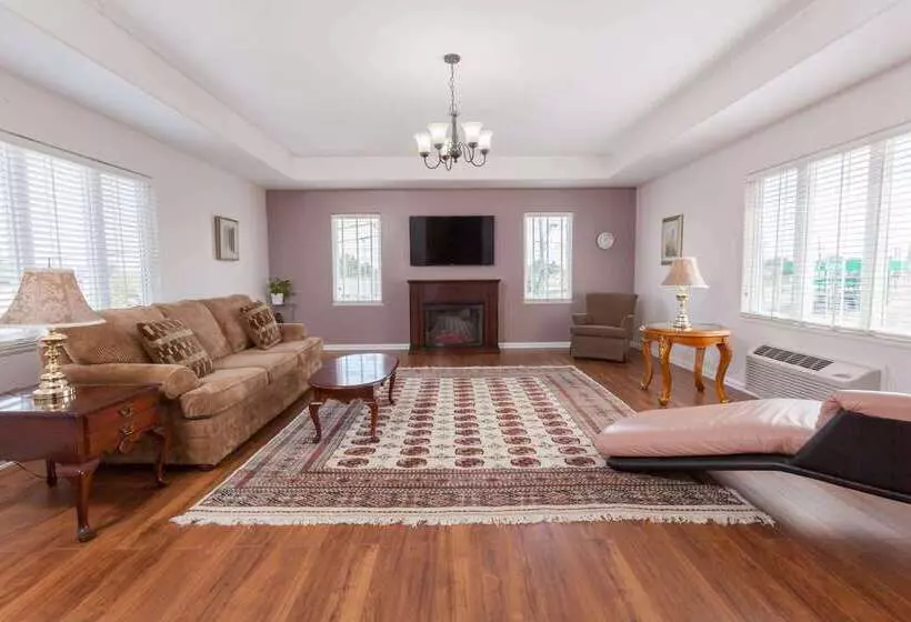 Motel Thriftlodge By Wyndham Moncton