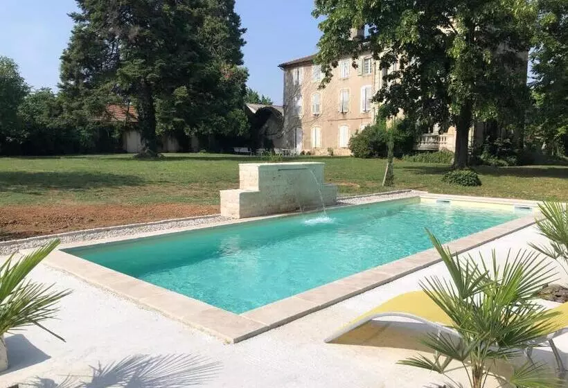 ベッドアンドブレックファースト Chateau De Vaugelas   Charmant Domaine Près De Valence