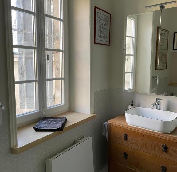 住宿加早餐  Chateau De Vaugelas   Charmant Domaine Près De Valence