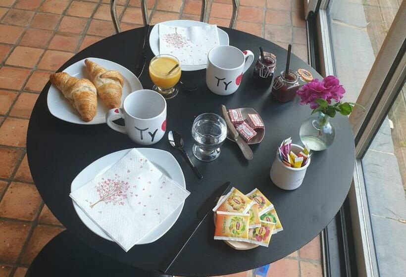 ベッドアンドブレックファースト Ty Cœur