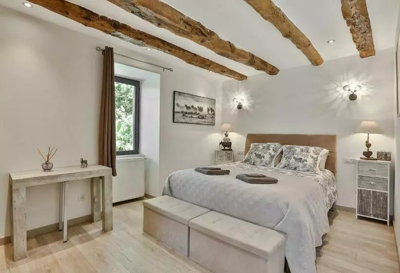 ベッドアンドブレックファースト Ferme Des Petites Oreilles 4 étoiles