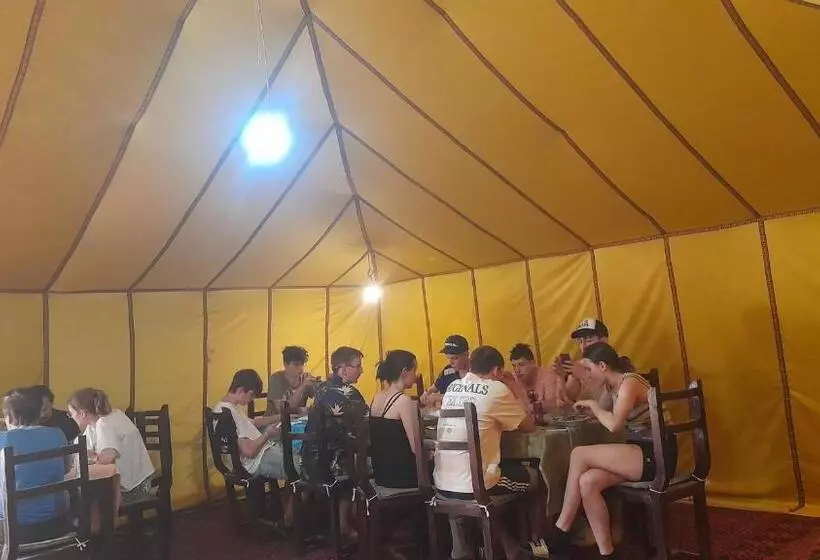 Hotelli Merzouga Camp Erg Znaïgui