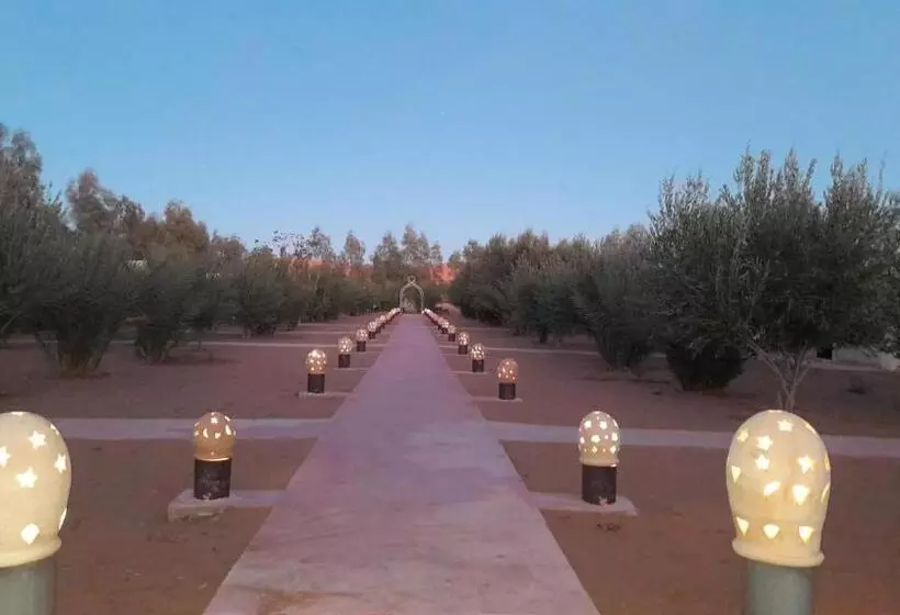 Hotelli Merzouga Camp Erg Znaïgui