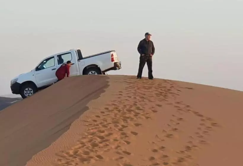 Hotelli Merzouga Camp Erg Znaïgui