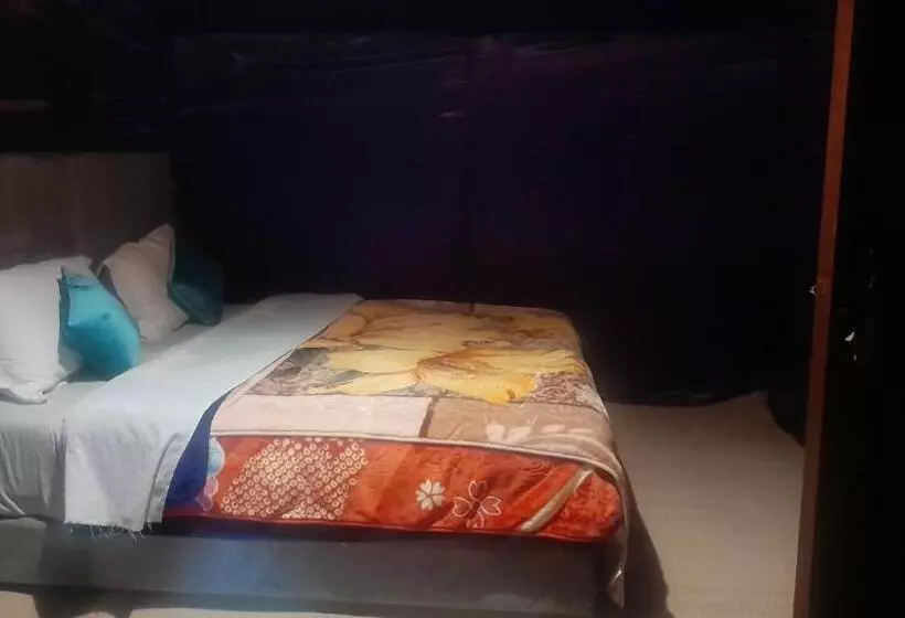 Hotelli Merzouga Camp Erg Znaïgui