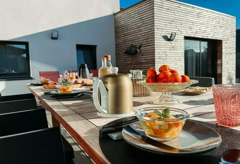 Aamiaismajoitus (B&B) Chambres D Hôtes Ty Embruns