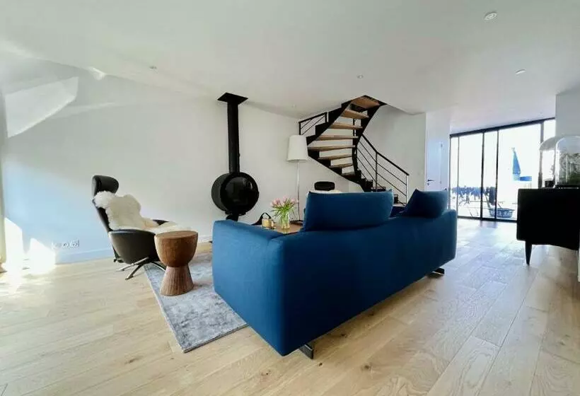 Aamiaismajoitus (B&B) Chambres D Hôtes Ty Embruns