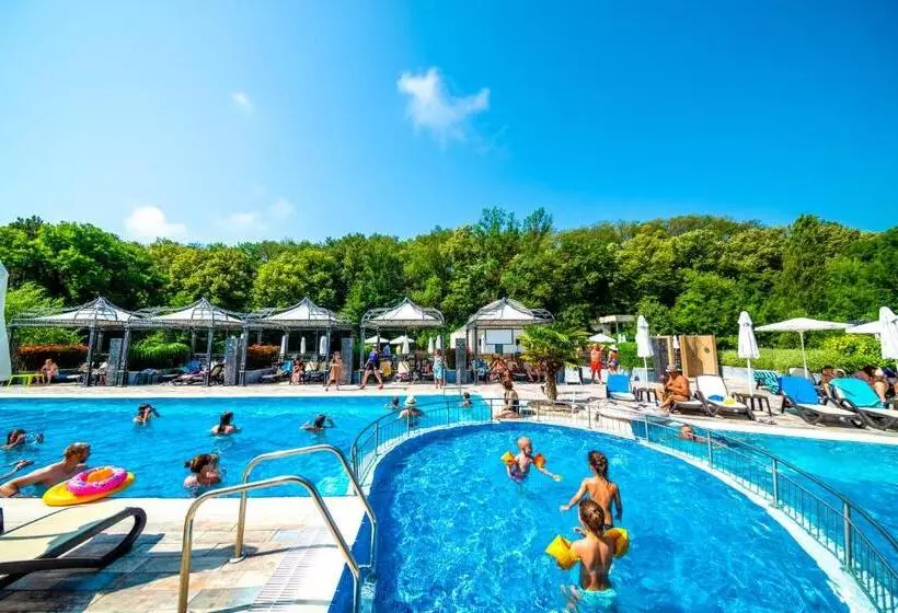 ベッドアンドブレックファースト Marina Sands Bijou Boutique Is An Excellent Choice For Travelers Visiting Obzor