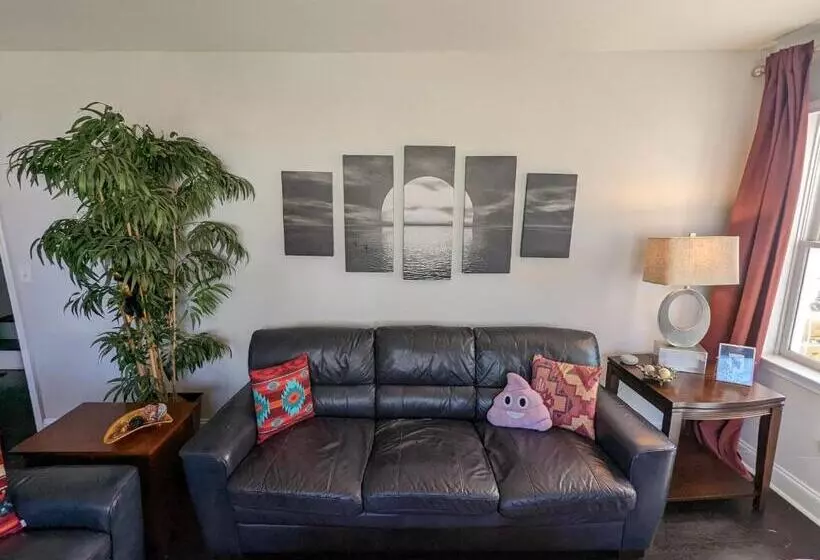 Ekstasis Hostel & Urban Farm