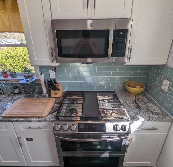 Ekstasis Hostel & Urban Farm