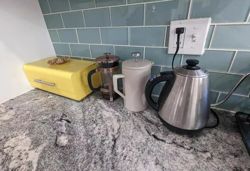 Ekstasis Hostel & Urban Farm