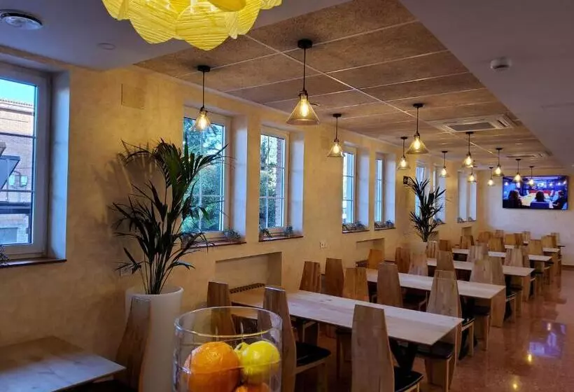 ホテル Marques De Aguilar